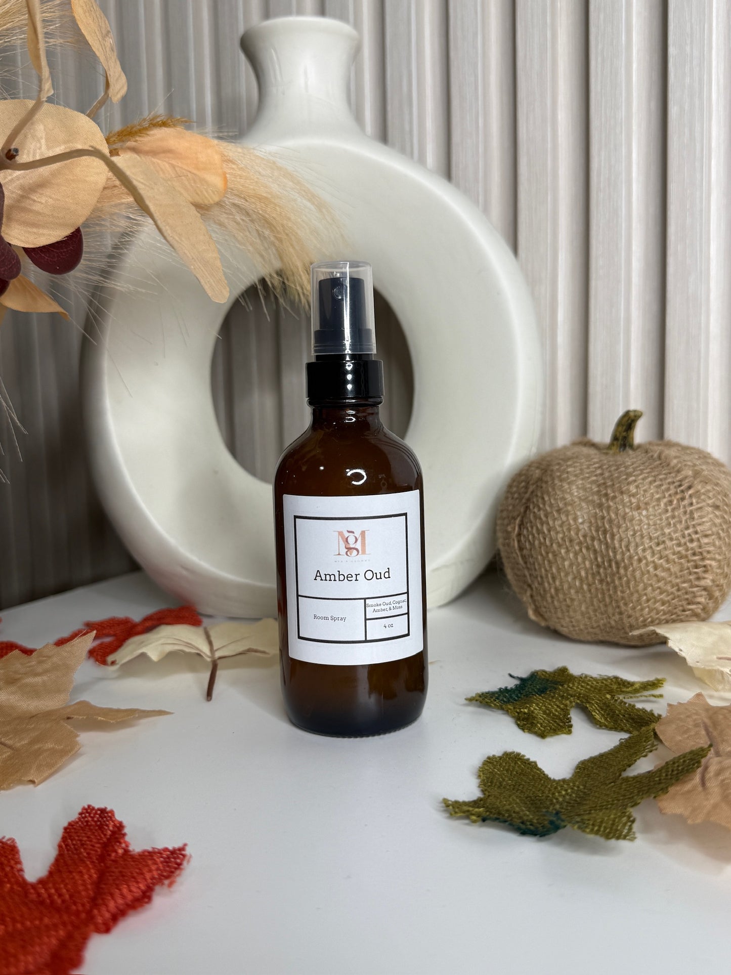 Amber Oud Linen Spray ✨